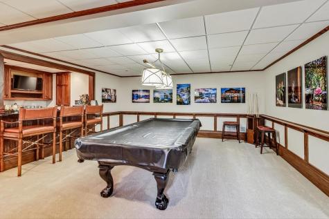 512 Meadow Lane Libertyville IL 60048