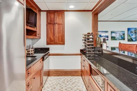 512 Meadow Lane Libertyville IL 60048