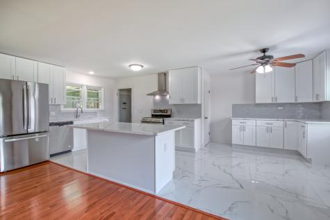 547 Reese Avenue East Dundee IL 60118