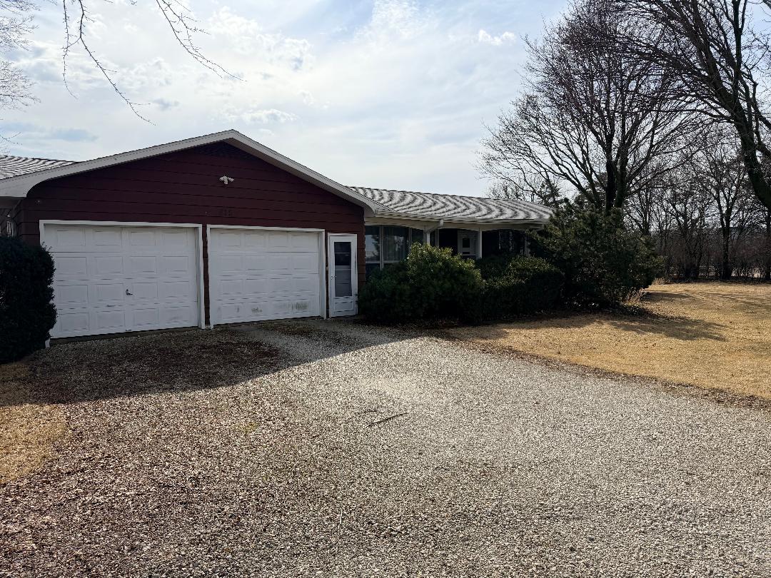 815 West Walnut Street Oglesby IL 61348