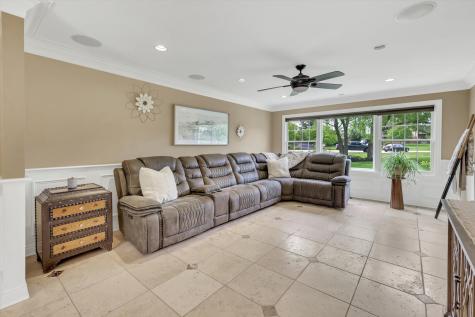 7 Sorrel Court Lemont IL 60439
