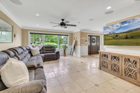 7 Sorrel Court Lemont IL 60439