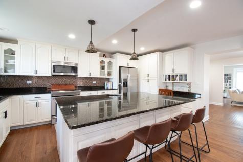 7141 North Kedvale Avenue Lincolnwood IL 60712