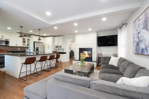 7141 North Kedvale Avenue Lincolnwood IL 60712