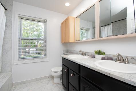 7141 North Kedvale Avenue Lincolnwood IL 60712