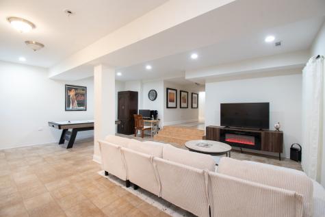 7141 North Kedvale Avenue Lincolnwood IL 60712