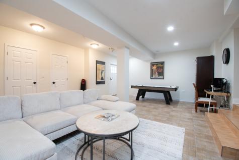 7141 North Kedvale Avenue Lincolnwood IL 60712