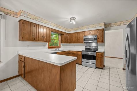 2318 Sudbury Lane Geneva IL 60134