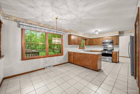 2318 Sudbury Lane Geneva IL 60134