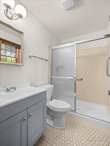 2318 Sudbury Lane Geneva IL 60134