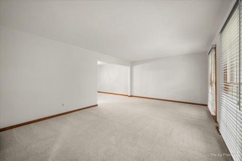 2318 Sudbury Lane Geneva IL 60134