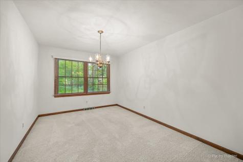 2318 Sudbury Lane Geneva IL 60134