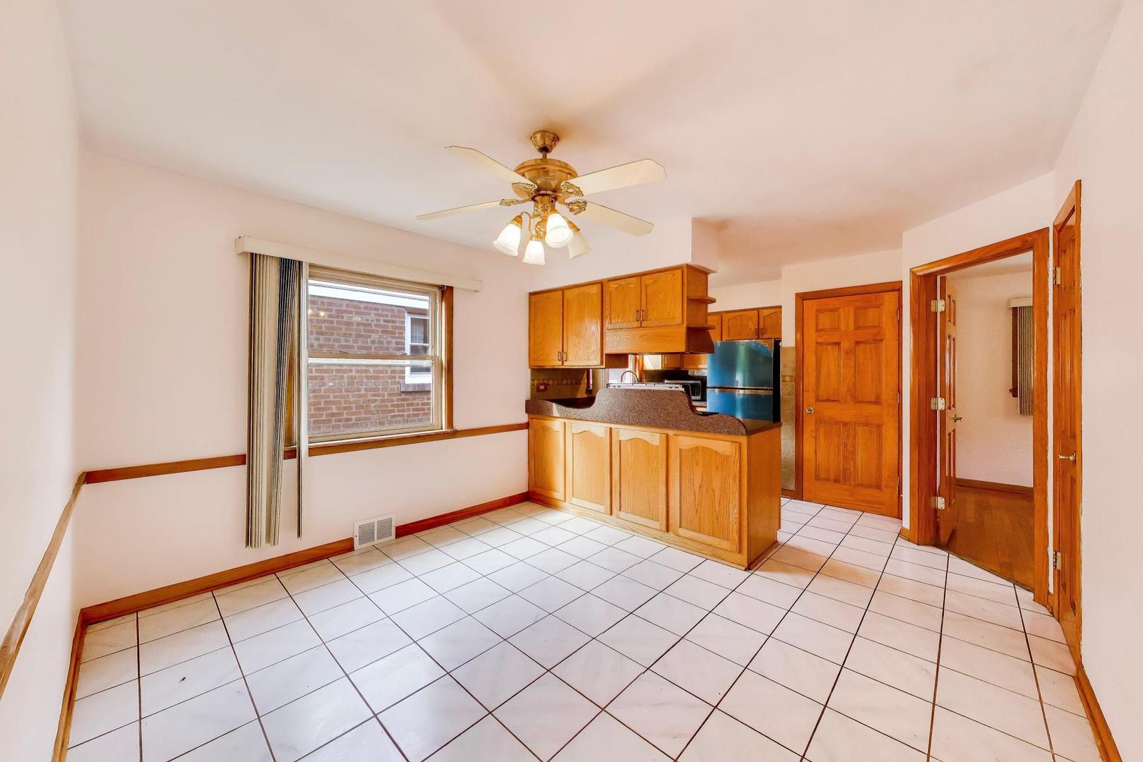 5854 South Mason Avenue Chicago IL 60638