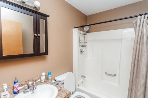 604 East 154th Street Phoenix IL 60426