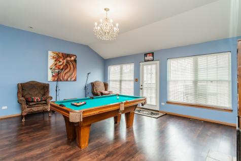 604 East 154th Street Phoenix IL 60426