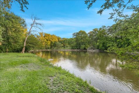 1418 Winaki Trail Algonquin IL 60102