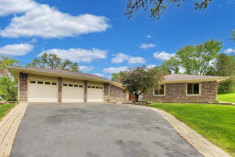 1104 Nottingham Lane Elgin IL 60120