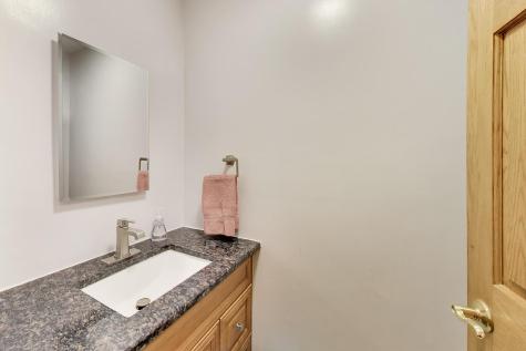1104 Nottingham Lane Elgin IL 60120