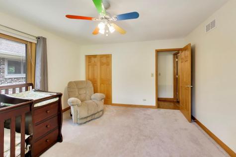 1104 Nottingham Lane Elgin IL 60120