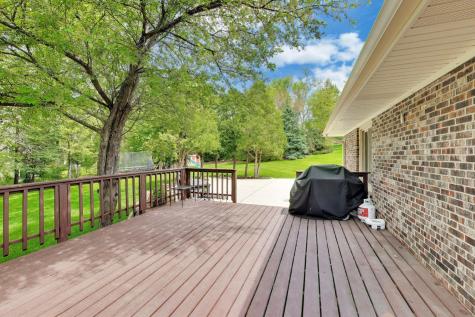 1104 Nottingham Lane Elgin IL 60120