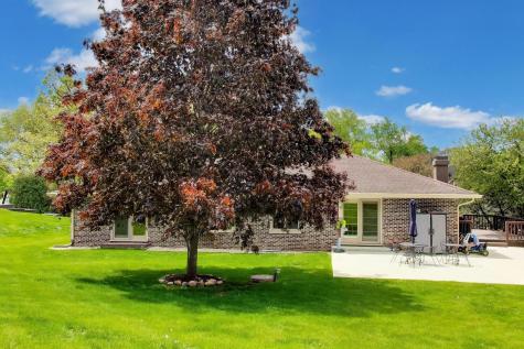 1104 Nottingham Lane Elgin IL 60120