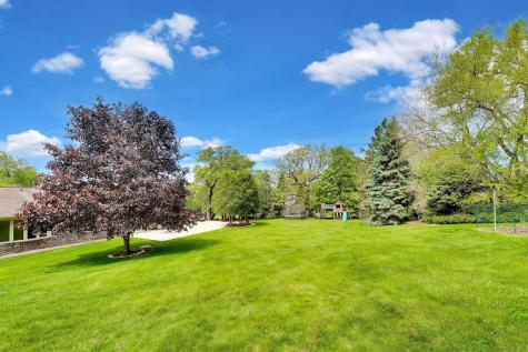1104 Nottingham Lane Elgin IL 60120