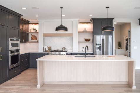 15w601 89TH Place Burr Ridge IL 60527