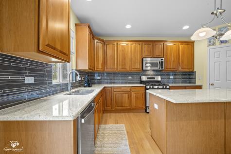 1 Firethorn Court Bolingbrook IL 60490