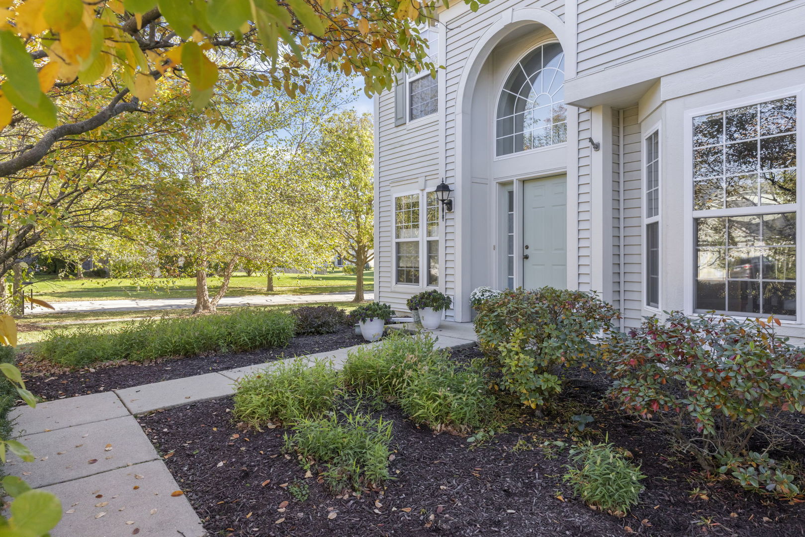 1 Firethorn Court Bolingbrook IL 60490