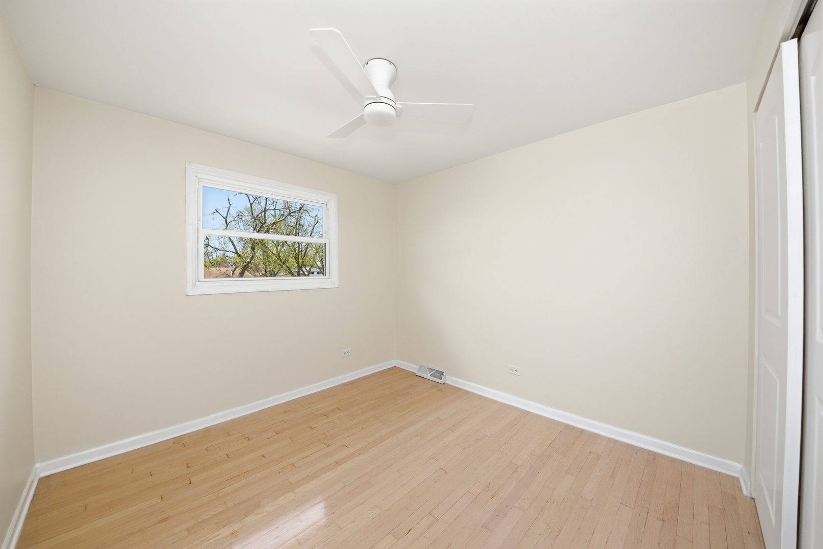 11603 South Loomis Street Chicago IL 60643