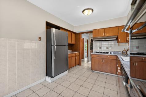 9134 Chestnut Avenue Franklin Park IL 60131