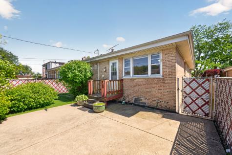 9134 Chestnut Avenue Franklin Park IL 60131