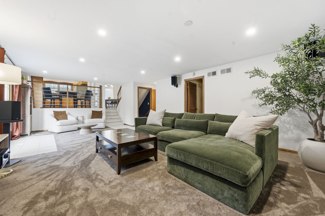 424 Assembly Drive Bolingbrook IL 60440