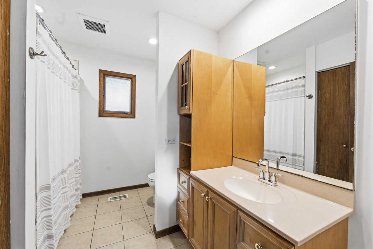 424 Assembly Drive Bolingbrook IL 60440