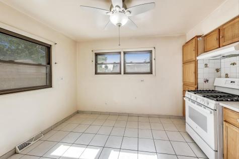 315 North Drury Lane Arlington Heights IL 60004