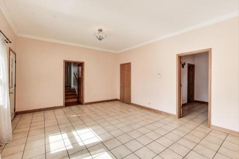 315 North Drury Lane Arlington Heights IL 60004