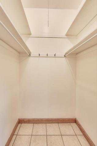 315 North Drury Lane Arlington Heights IL 60004