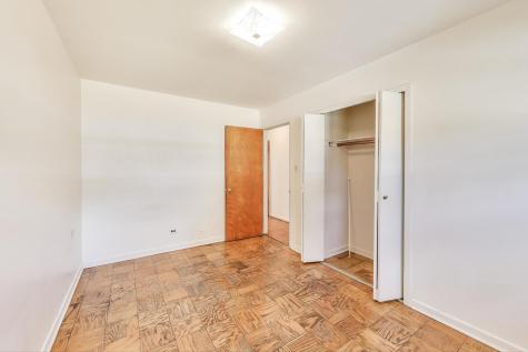 315 North Drury Lane Arlington Heights IL 60004