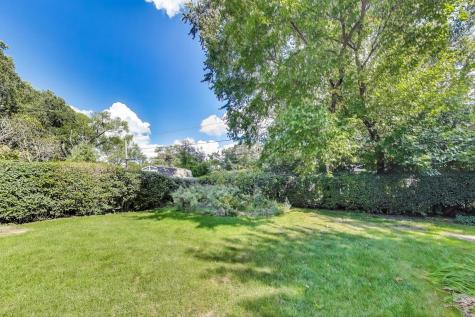 315 North Drury Lane Arlington Heights IL 60004