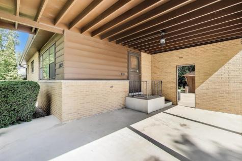 315 North Drury Lane Arlington Heights IL 60004