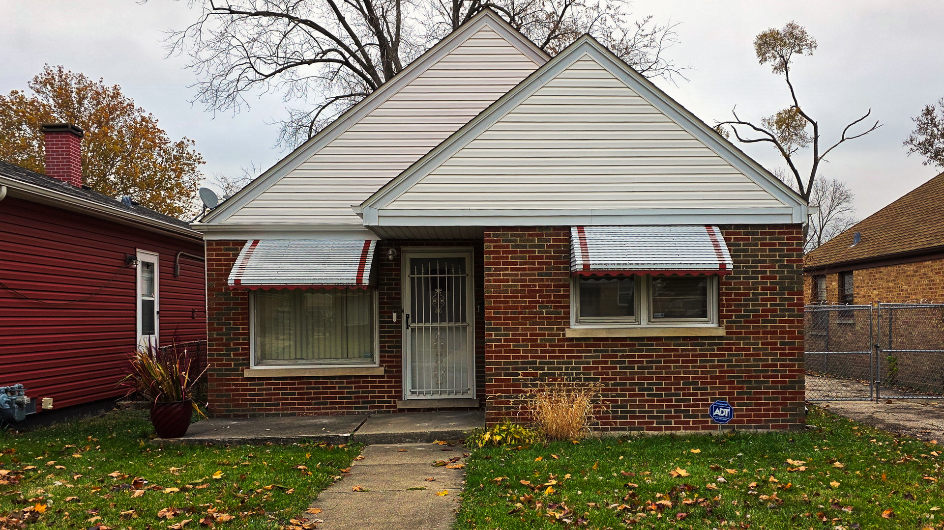 51 50TH Avenue Bellwood IL 60104