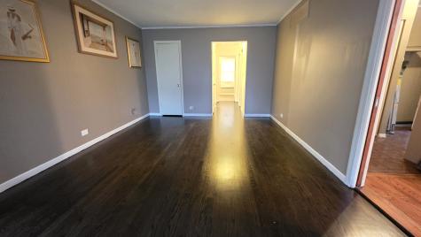 51 50TH Avenue Bellwood IL 60104