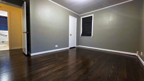 51 50TH Avenue Bellwood IL 60104