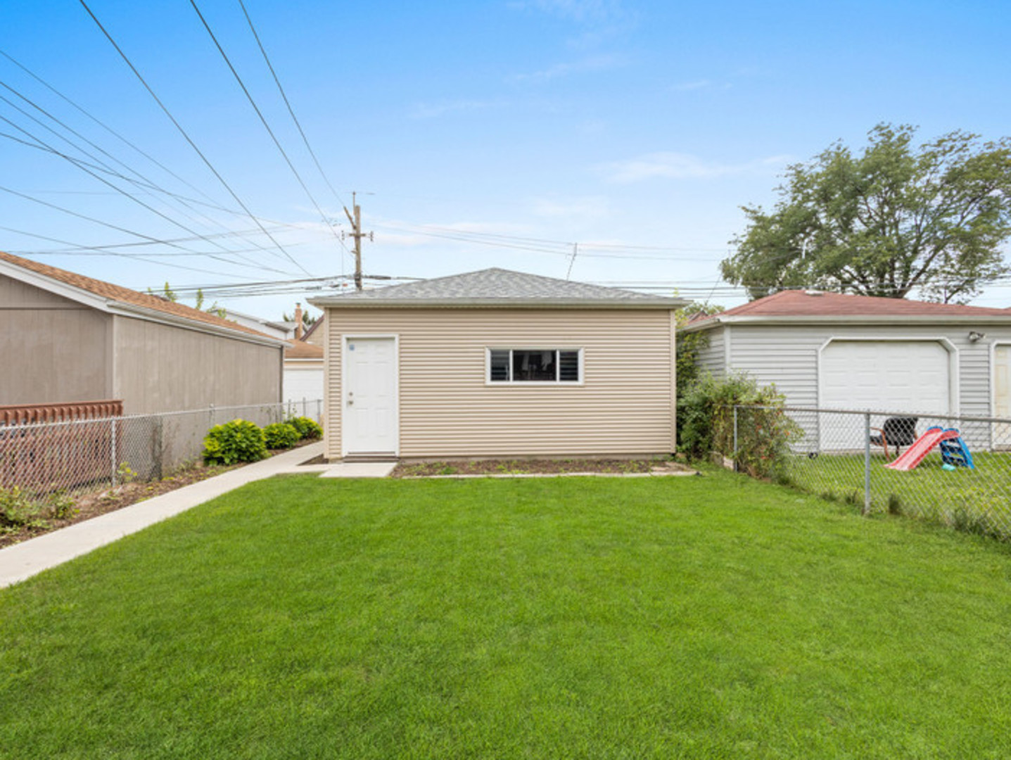 6049 West School Street Chicago IL 60634