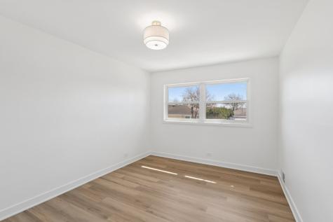 8135 West Rascher Avenue Chicago IL 60656