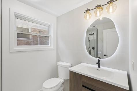 8135 West Rascher Avenue Chicago IL 60656