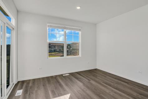 1266 Tiger Lily Drive Bartlett IL 60103