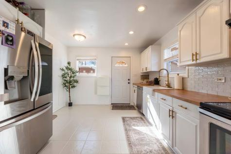 15020 Park Avenue Oak Forest IL 60452