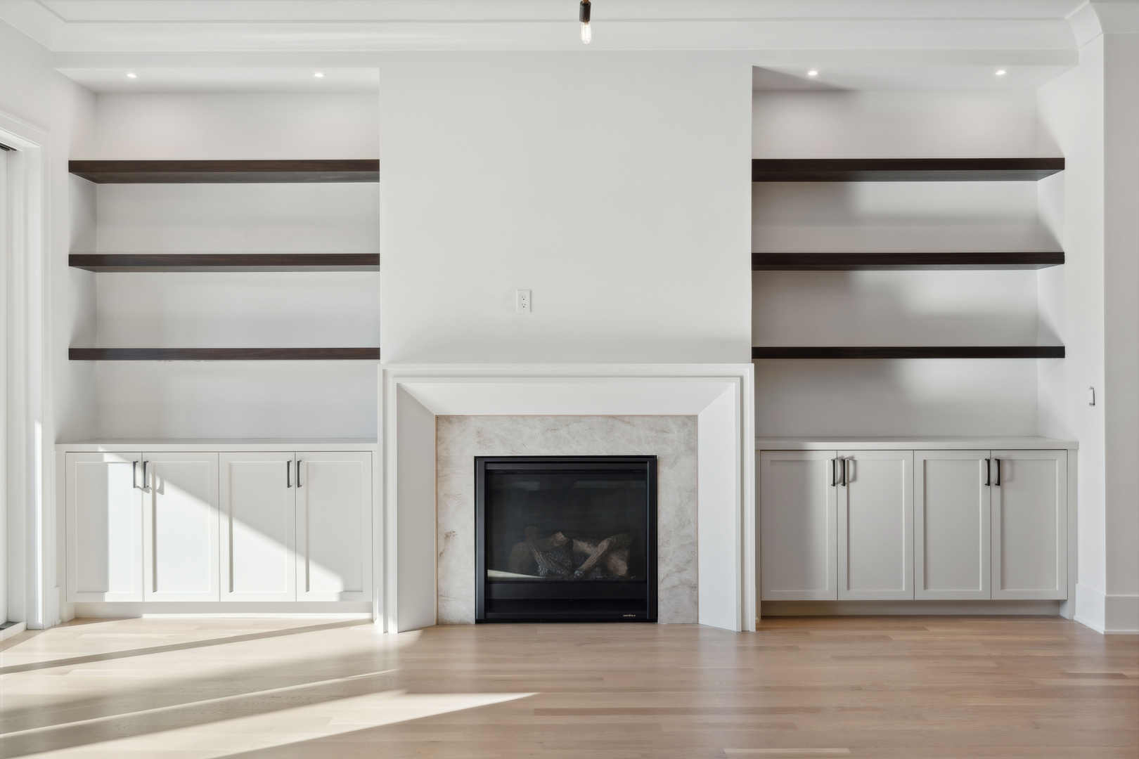 2228 North Southport Avenue Chicago IL 60614