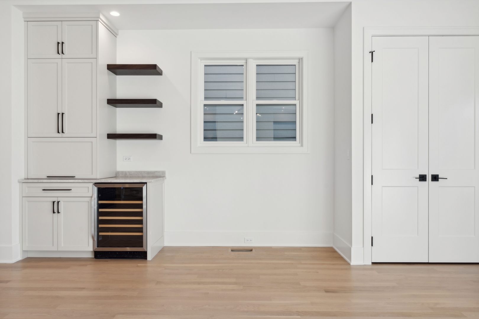 2228 North Southport Avenue Chicago IL 60614